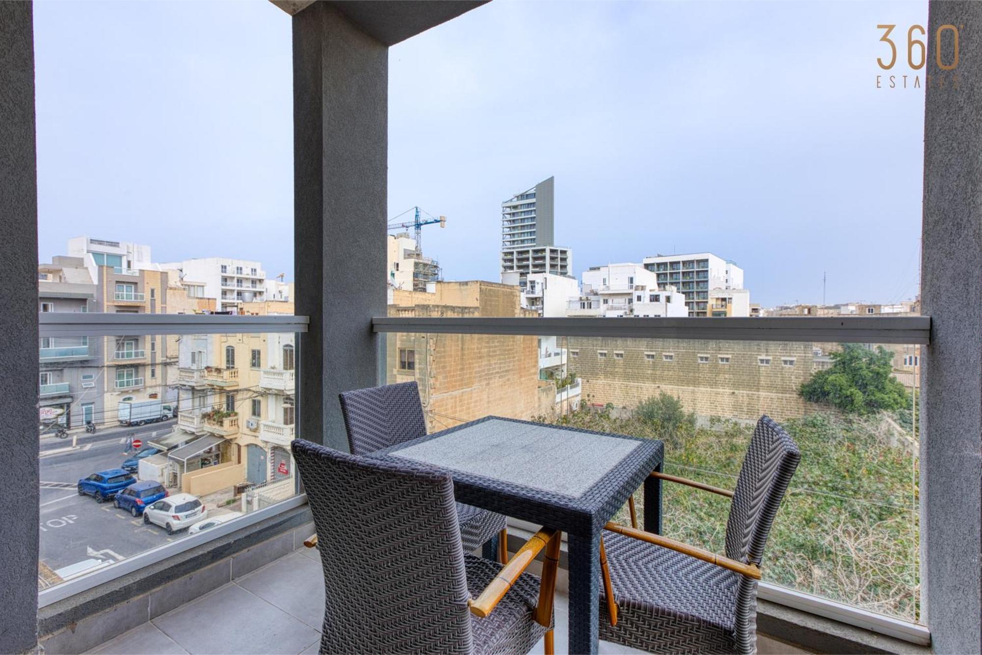 A Lovely 3 Bedroom, 3 Baths Home In The Centre Of Gzira By 360 Estates Esterno foto