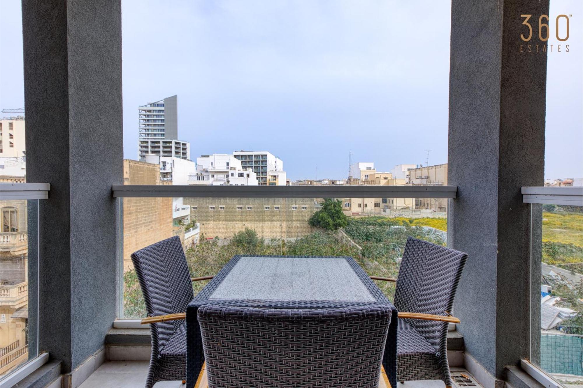 A Lovely 3 Bedroom, 3 Baths Home In The Centre Of Gzira By 360 Estates Esterno foto